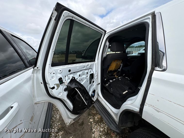 image for item YA3675 2015 Chevrolet Tahoe Police SUV