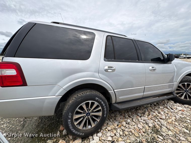 image for item YA3676 2015 Ford Expedition SUV