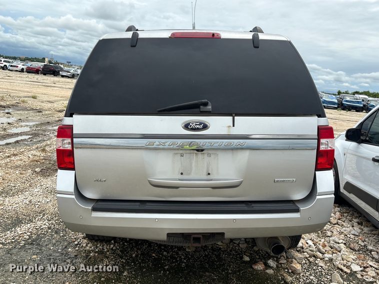 image for item YA3676 2015 Ford Expedition SUV