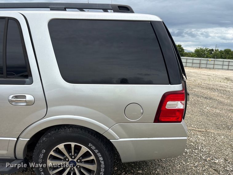 image for item YA3676 2015 Ford Expedition SUV