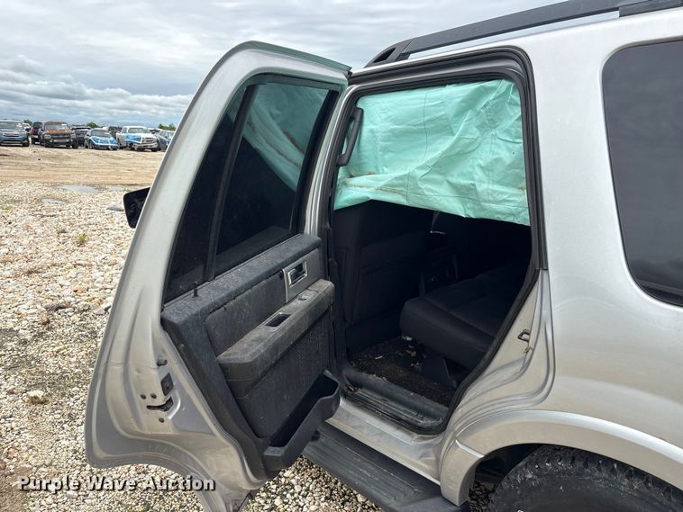 image for item YA3676 2015 Ford Expedition SUV