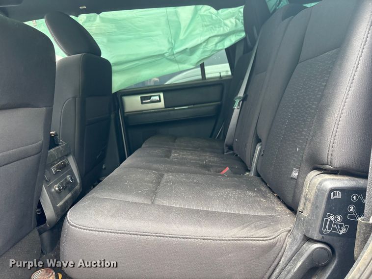 image for item YA3676 2015 Ford Expedition SUV
