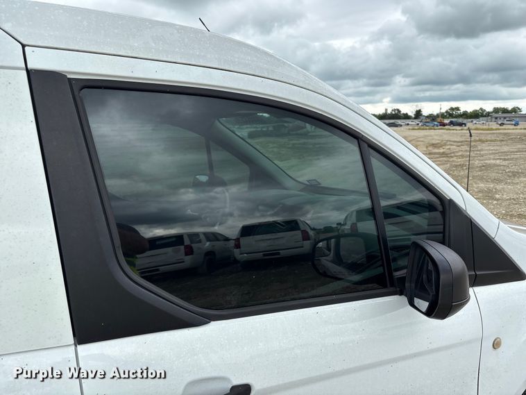 image for item YA3677 2015 Ford Transit Connect van