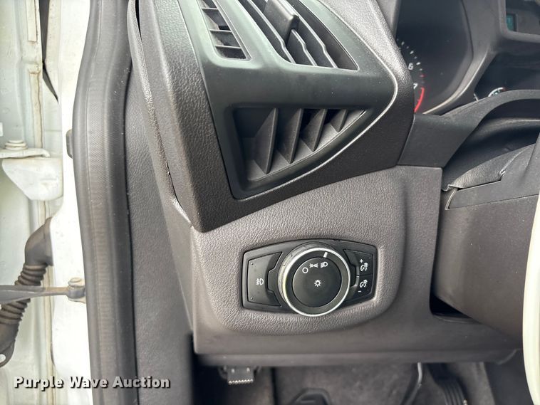 image for item YA3677 2015 Ford Transit Connect van