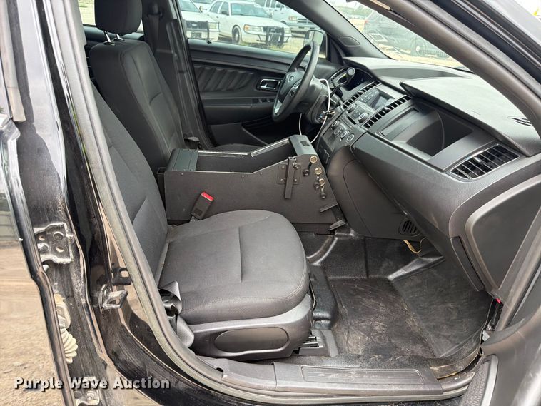 image for item YA3686 2018 Ford Taurus Police Interceptor 