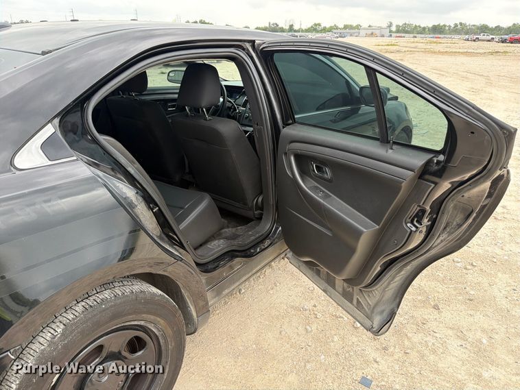 image for item YA3686 2018 Ford Taurus Police Interceptor 