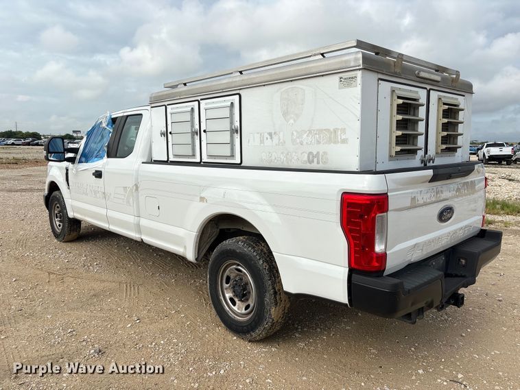 image for item YA3687 2018 Ford F250 Super Duty Ext. Cab pickup truck