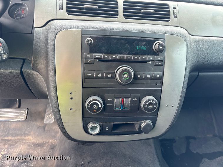 image for item YA3690 2012 Chevrolet Tahoe Police SUV
