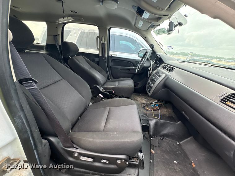 image for item YA3692 2014 Chevrolet Tahoe Police SUV