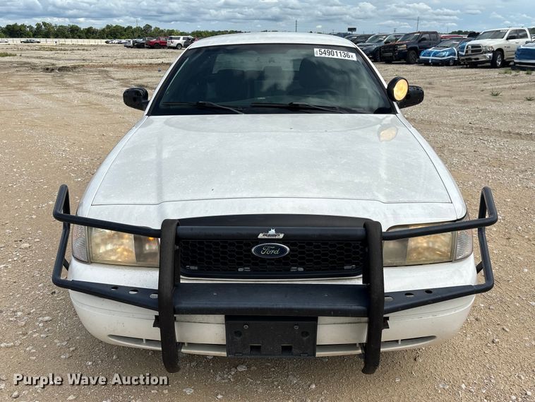 image for item YA3693 2011 Ford Crown Victoria Police Interceptor 