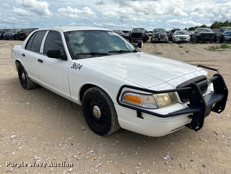 image for item YA3693 2011 Ford Crown Victoria Police Interceptor 
