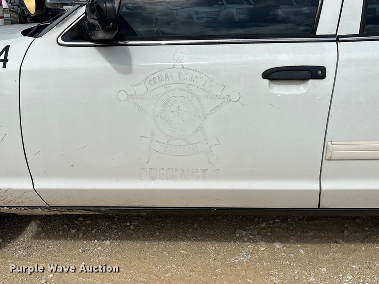 image for item YA3693 2011 Ford Crown Victoria Police Interceptor 