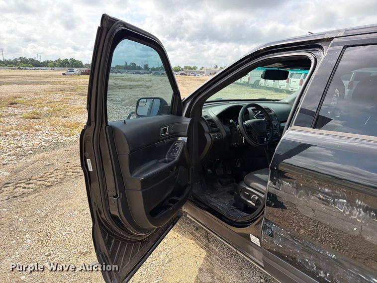 image for item YA3694 2016 Ford Explorer Police Interceptor SUV