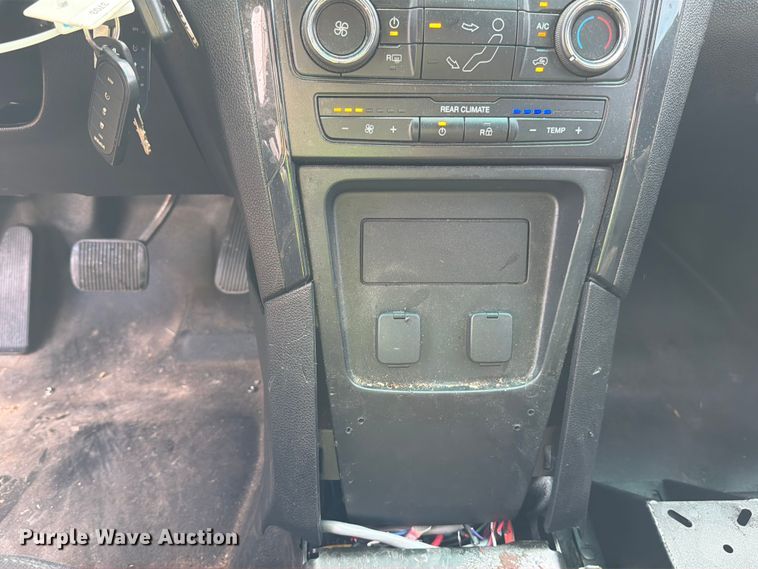 image for item YA3694 2016 Ford Explorer Police Interceptor SUV