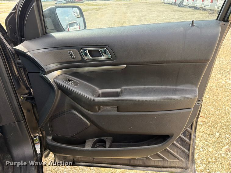 image for item YA3694 2016 Ford Explorer Police Interceptor SUV