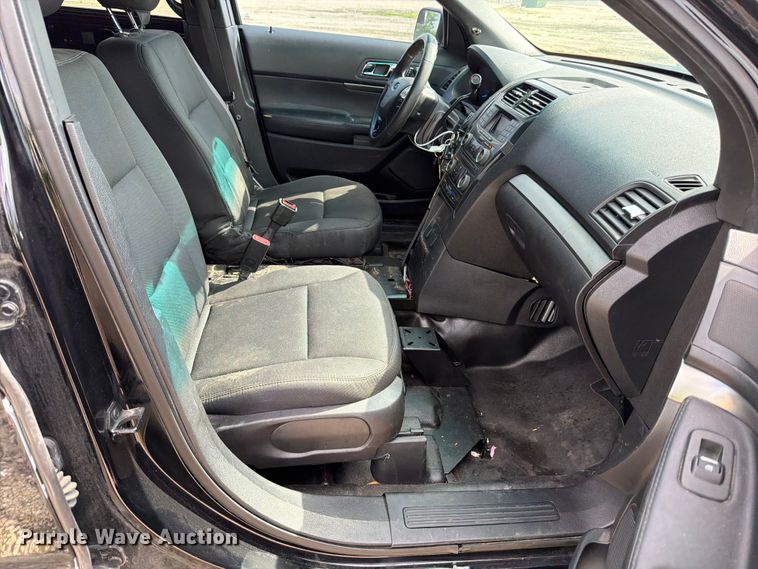 image for item YA3694 2016 Ford Explorer Police Interceptor SUV