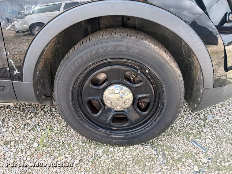 image for item YA3694 2016 Ford Explorer Police Interceptor SUV