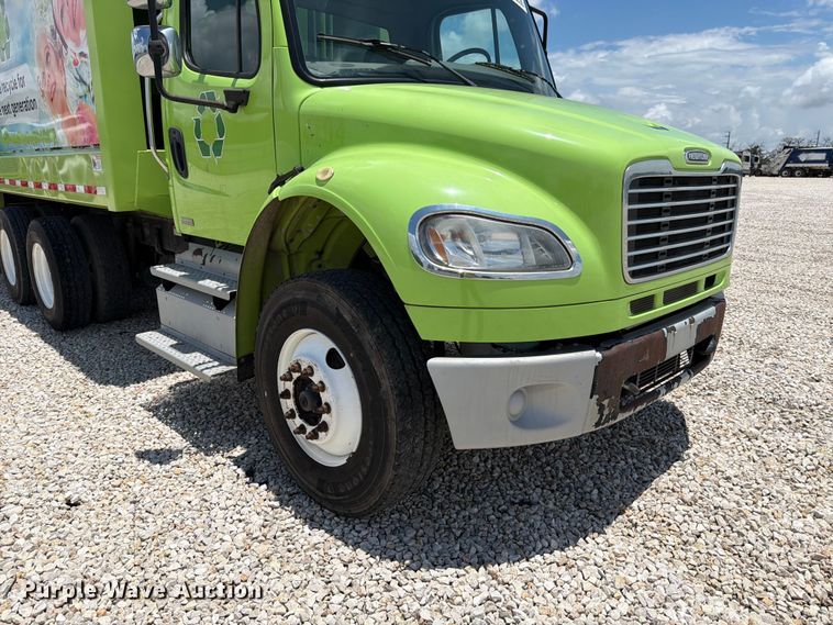image for item YA3695 2011 Freightliner Business Class M2 refuse truck