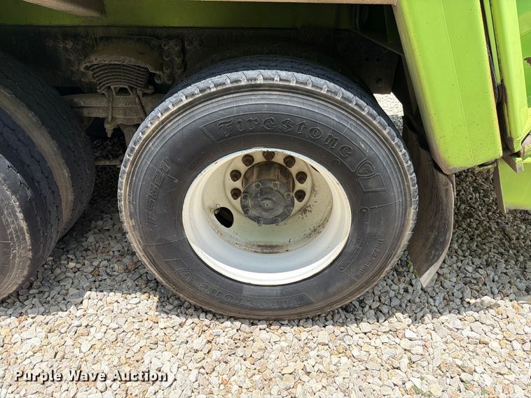 image for item YA3695 2011 Freightliner Business Class M2 refuse truck