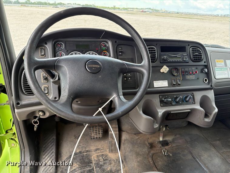 image for item YA3696 2012 Freightliner Business Class M2 refuse trailer