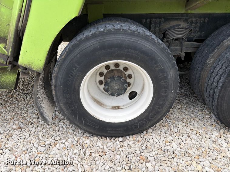 image for item YA3696 2012 Freightliner Business Class M2 refuse trailer