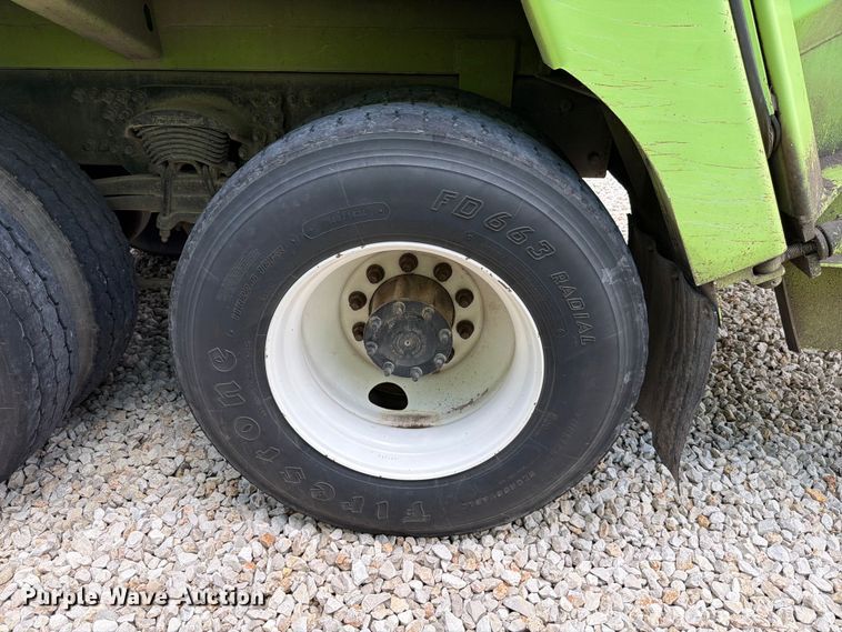 image for item YA3696 2012 Freightliner Business Class M2 refuse trailer