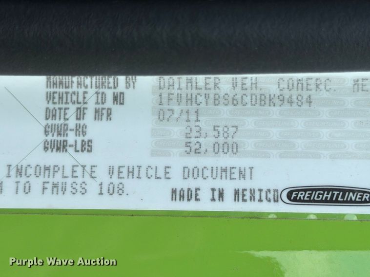 image for item YA3696 2012 Freightliner Business Class M2 refuse trailer