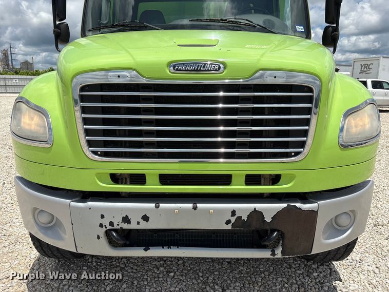 image for item YA3697 2016 Freightliner Business Class M2 refuse truck