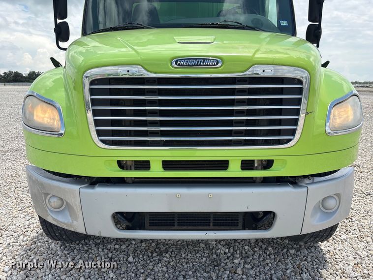 image for item YA3698 2016 Freightliner Business Class M2 refuse truck