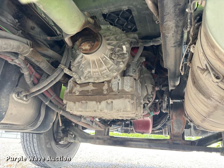 image for item YA3698 2016 Freightliner Business Class M2 refuse truck