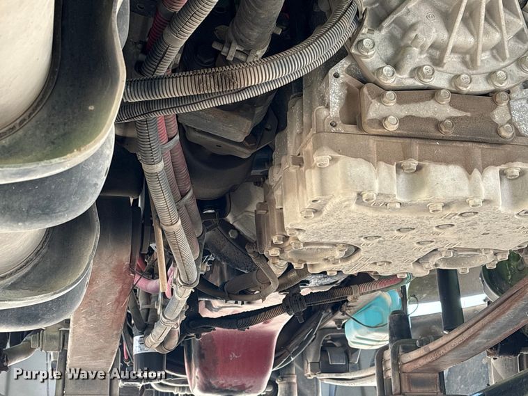 image for item YA3698 2016 Freightliner Business Class M2 refuse truck