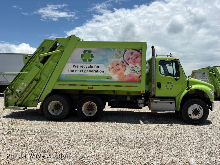 image for item YA3699 2016 Freightliner M2 refuse truck