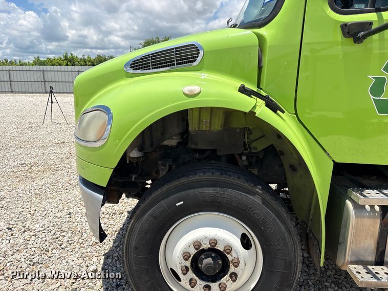 image for item YA3699 2016 Freightliner M2 refuse truck