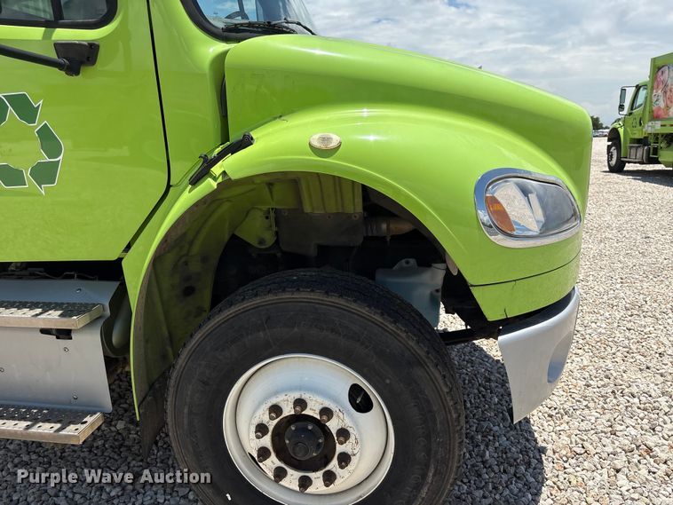 image for item YA3699 2016 Freightliner M2 refuse truck