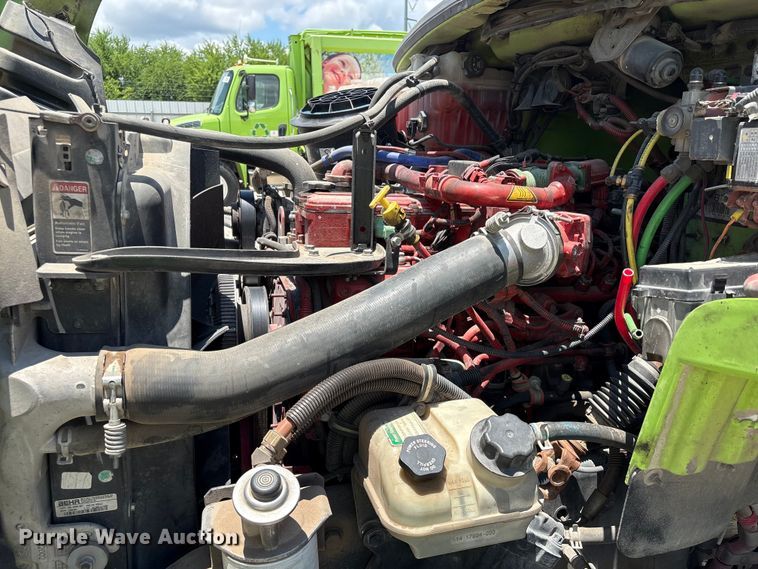 image for item YA3699 2016 Freightliner M2 refuse truck