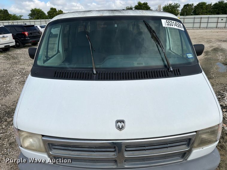 image for item YA3700 1994 Dodge Ram Wagon 350 van