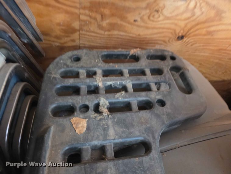 image for item ZA0805 2000 Polaris Magnum 500 ATV