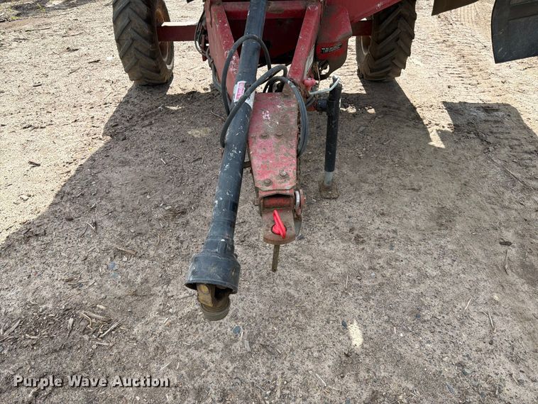 image for item DQ7903 Case 8610 bale processor