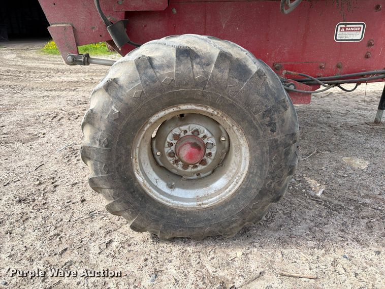 image for item DQ7903 Case 8610 bale processor