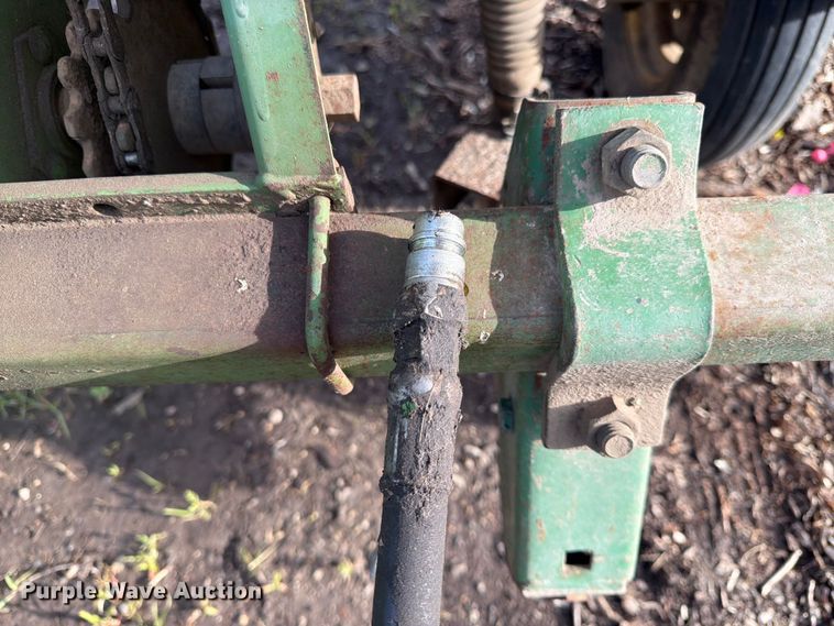 image for item DQ7905 John Deere P7000 planter
