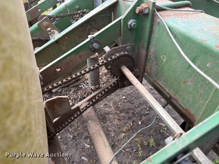 image for item DQ7905 John Deere P7000 planter