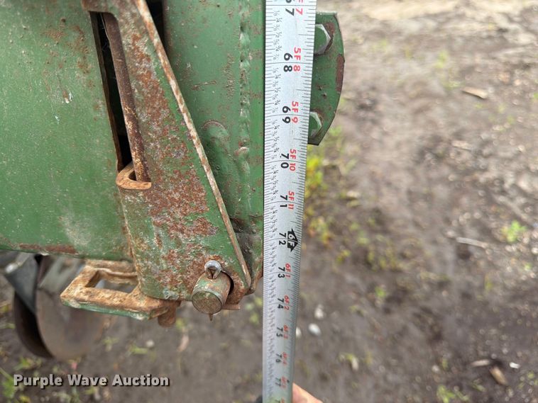 image for item DQ7905 John Deere P7000 planter