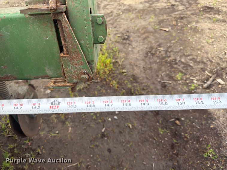 image for item DQ7905 John Deere P7000 planter