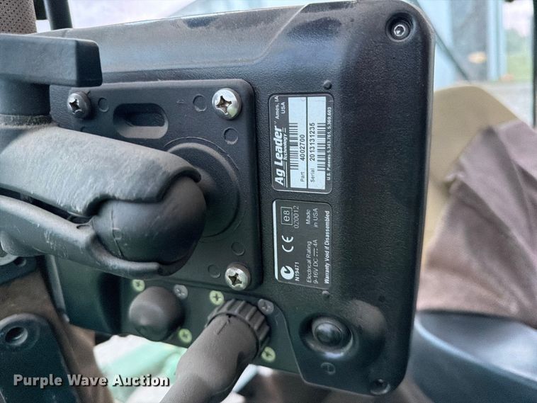 image for item DQ7905 John Deere P7000 planter