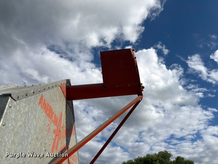 image for item DQ7907 American 1503T grain dryer