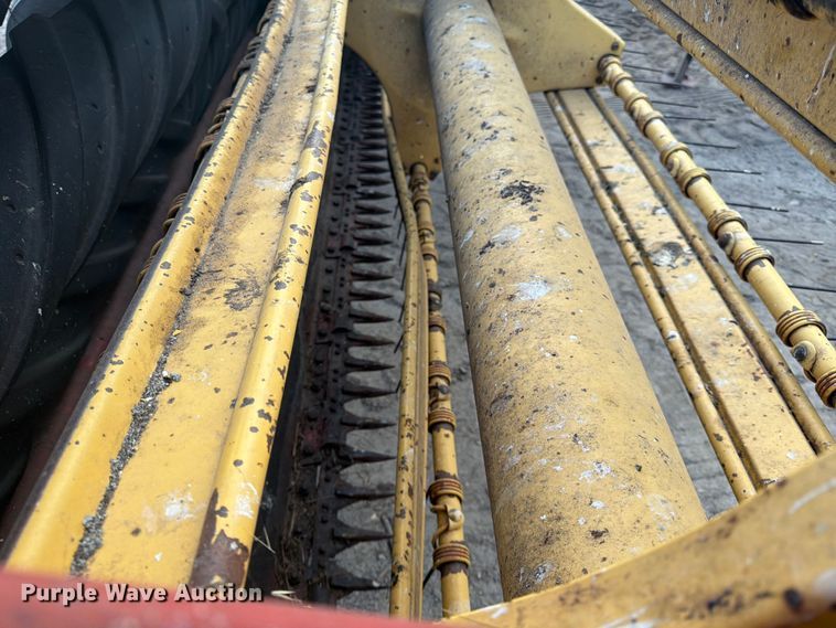 image for item DQ7909 New Holland 492 sickle mower