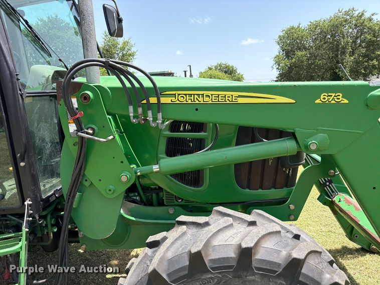 image for item ED5352 2010 John Deere 6100D MFWD tractor
