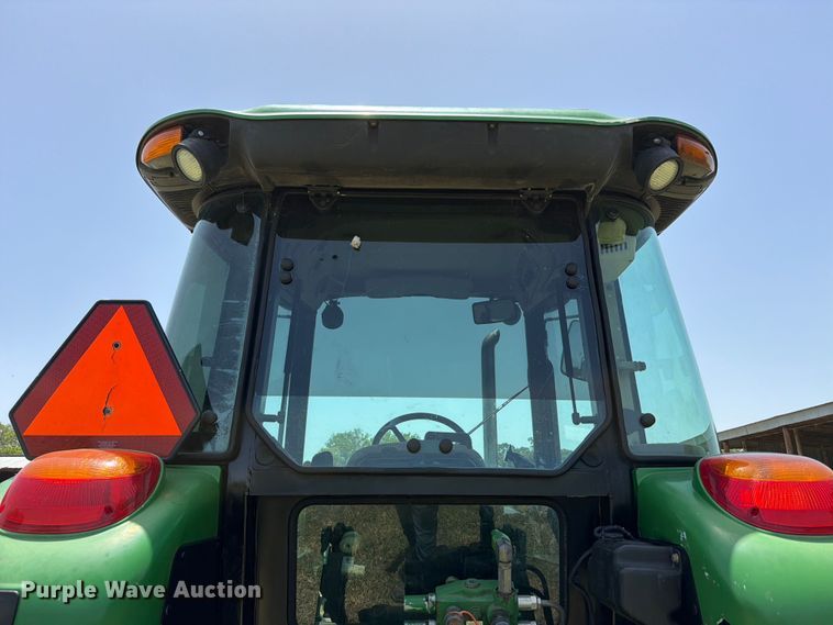image for item ED5352 2010 John Deere 6100D MFWD tractor
