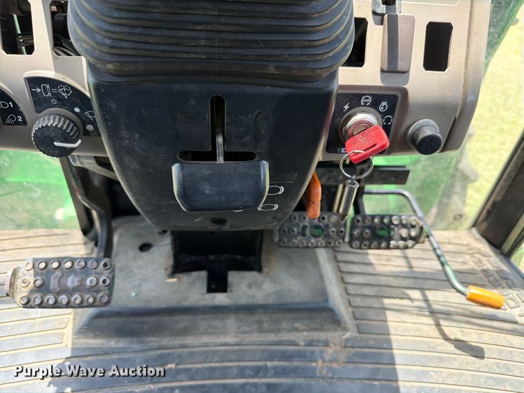 image for item ED5352 2010 John Deere 6100D MFWD tractor