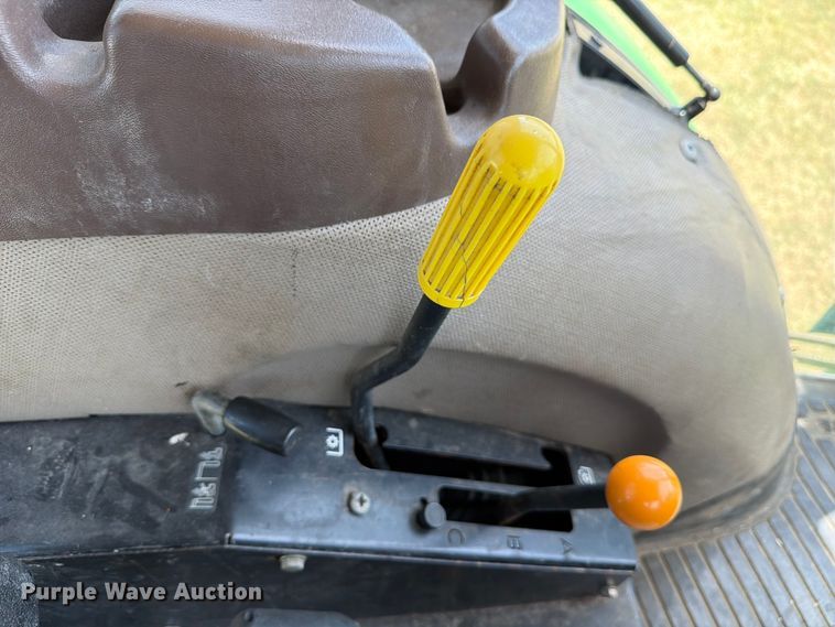 image for item ED5352 2010 John Deere 6100D MFWD tractor